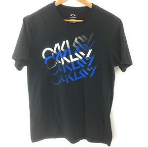 (SOLD) Oakley Men’s Black Graphical Tee Shirt